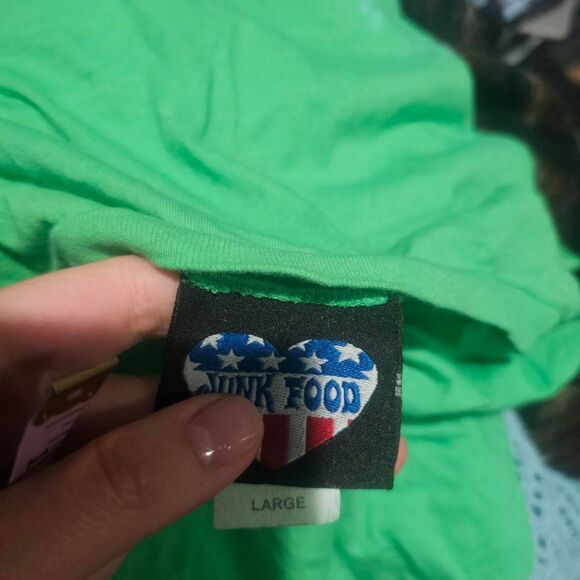 2010 green have a smurfy day smurfette junk food tee - Picture 7 of 7